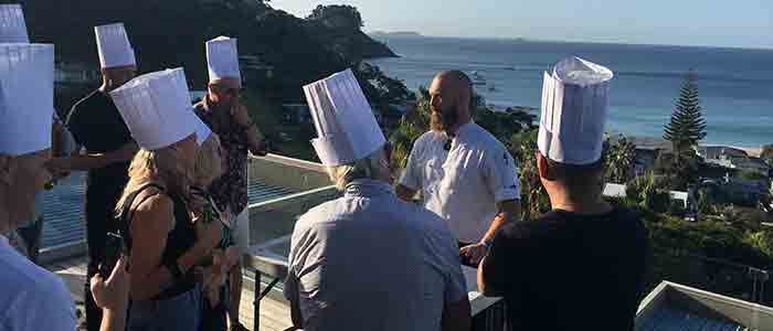 Team Cooking School