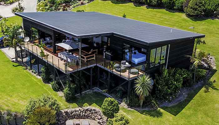 Waiheke Island retreat setting